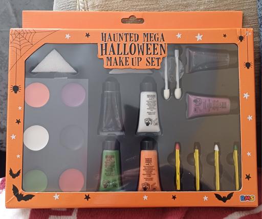 Buy & Sell Tividale Sandwell - Photos for halloween make up set. new