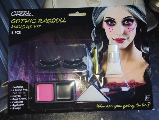 Buy & Sell Tividale Sandwell - Photos for Gothic ragdoll make up set. New
