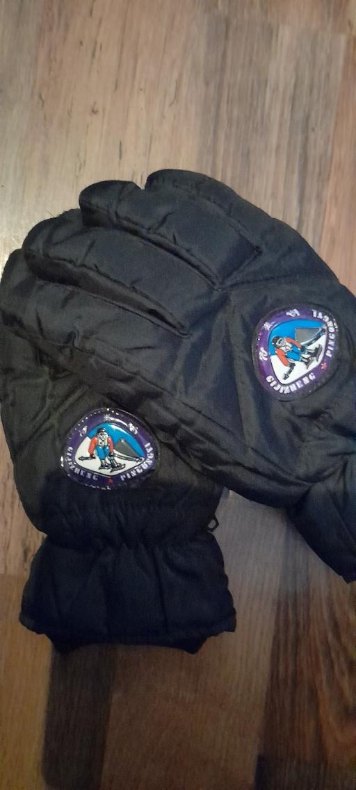 Buy & Sell Walsall Wood Walsall - Photos for winter padded gloves