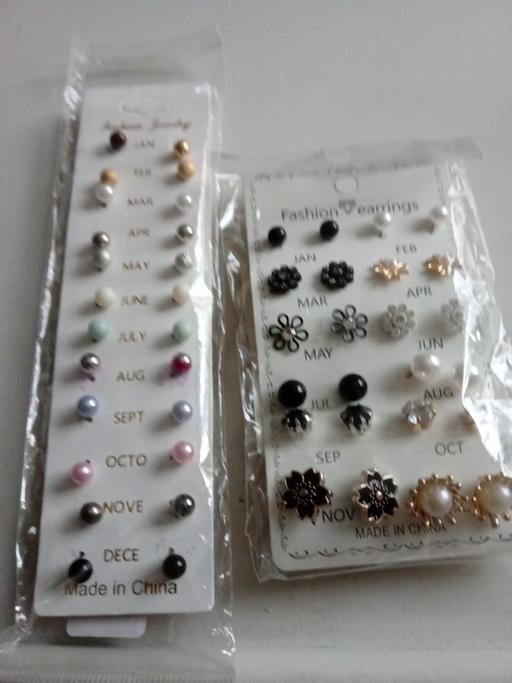 Buy & Sell Horncastle East Lindsey - Photos for 2 packs of ladies fashion earrings