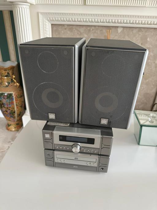Buy & Sell Penketh Warrington - Photos for Dab radio and CD player.