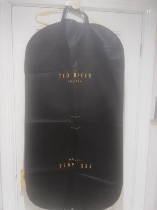 Buy & Sell Streetly Walsall - Photos for BRAND NEW TED BAKER SUIT CARRIER