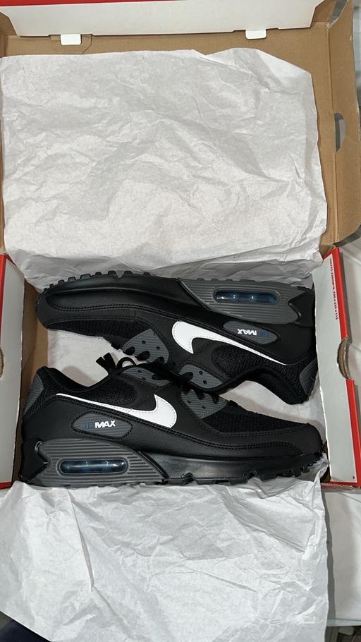 Buy & Sell Bromley by Bow East London - Photos for Men Nike Air Max 90 Size UK 10.5