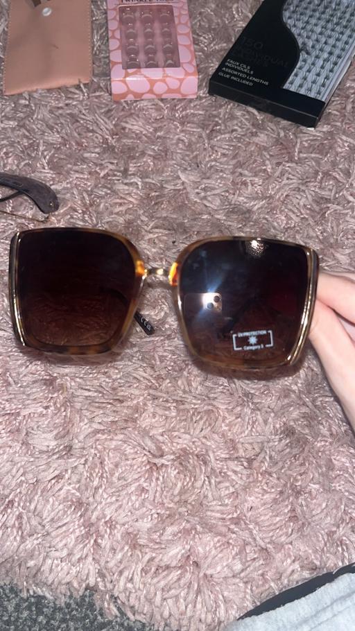 Buy & Sell Grove Park South East London - Photos for Sunglasses