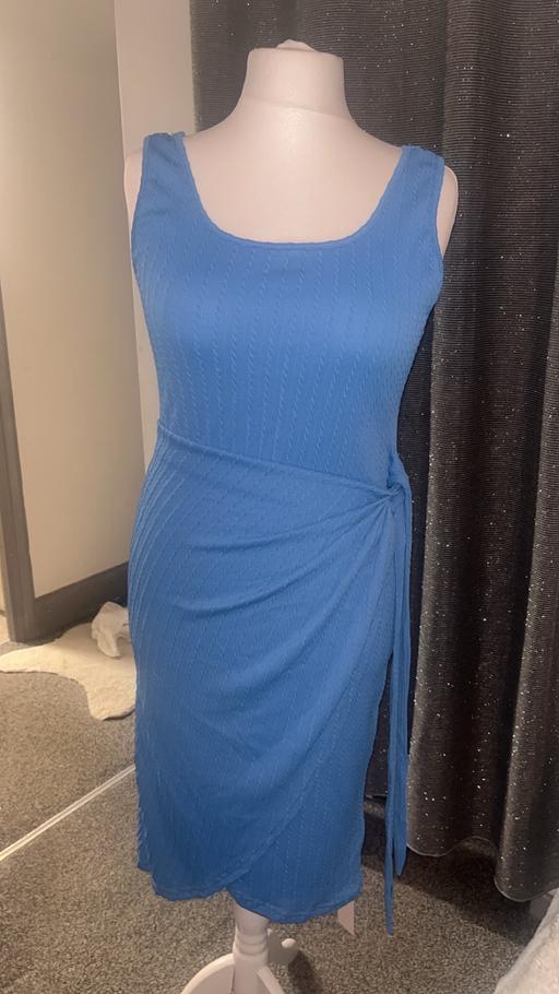 Buy & Sell Sundridge South East London - Photos for Blue tummy covered formal dress