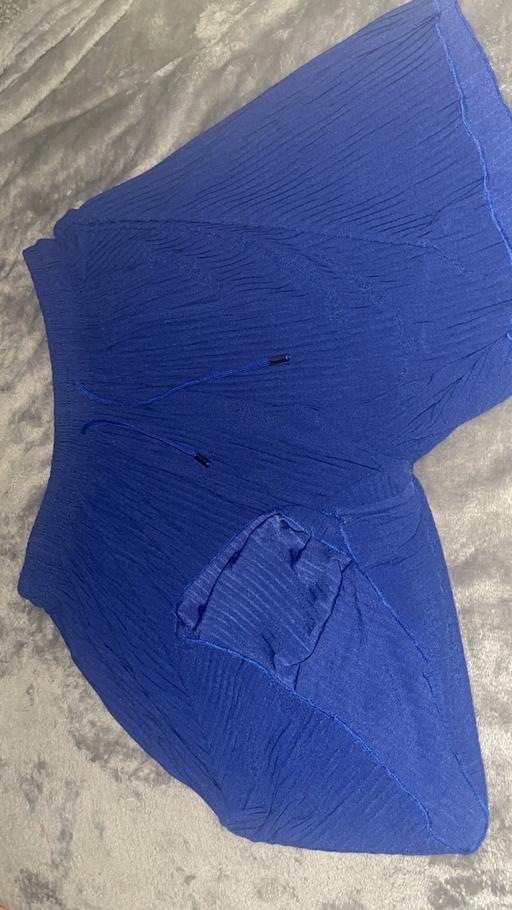 Buy & Sell Sundridge South East London - Photos for Blue mesh ribbed shorts