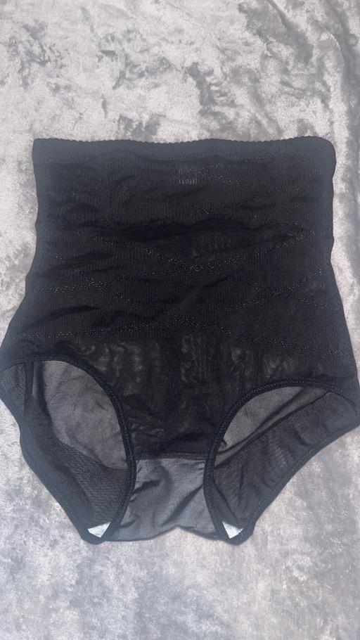 Buy & Sell Sundridge South East London - Photos for Tummy control pants on smaller side