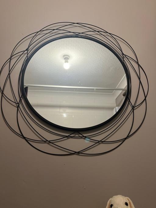 Buy & Sell Wickersley Rotherham - Photos for Unusual black round mirror