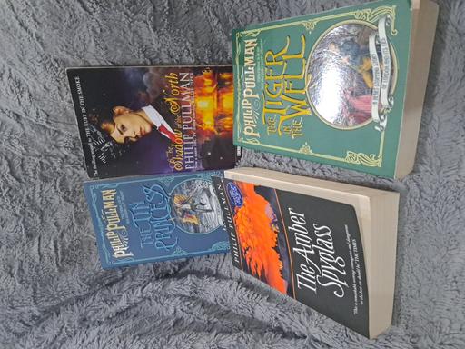 Buy & Sell Sutton Coldfield Birmingham - Photos for Phillip Pullman books x4