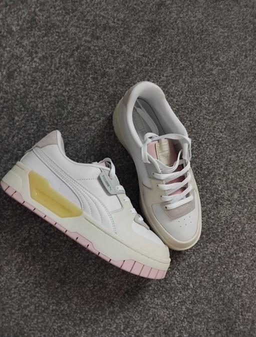 Buy & Sell Ellesmere Port Cheshire West and Chester - Photos for Puma carina street 5.5