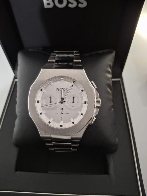 Buy & Sell Ordsall Salford Salford - Photos for Hugo Boss Taper - RRP £399