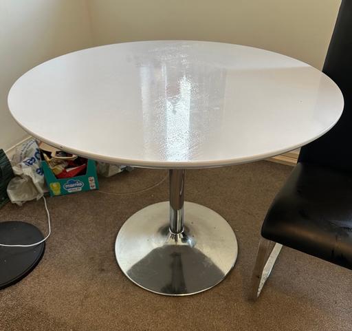 Buy & Sell Hall Green Birmingham - Photos for Round Dining Table