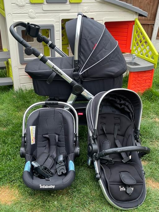 Buy & Sell Warley Brentwood - Photos for Infababy Ultimo 4 Wheel Travel System Black