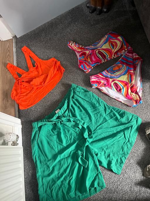Buy & Sell Conisbrough Doncaster - Photos for Beautiful beech wear bundle size 20/22