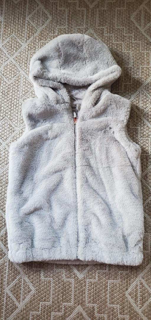 Buy & Sell Longley Sheffield - Photos for brand new faux fur gilet