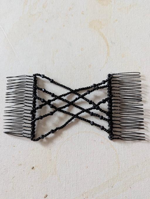 Buy & Sell Georgetown Blaenau Gwent - Photos for Woman's Black beaded Hair clip for buns/ponyt