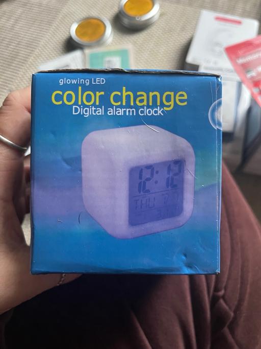 Buy & Sell Wednesfield Wolverhampton - Photos for New alarm clock