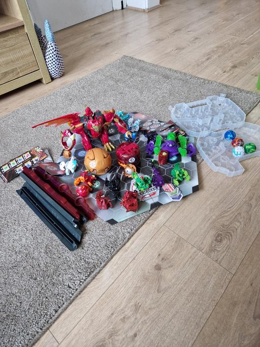 Buy & Sell Birmingham Sandwell - Photos for BAKUGAN bundle over 20 large, medium,minis
