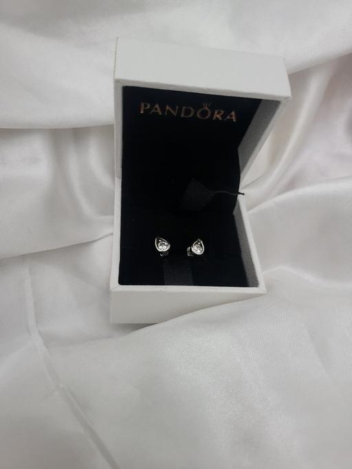 Buy & Sell Healey Rochdale - Photos for Pandora studs earrings