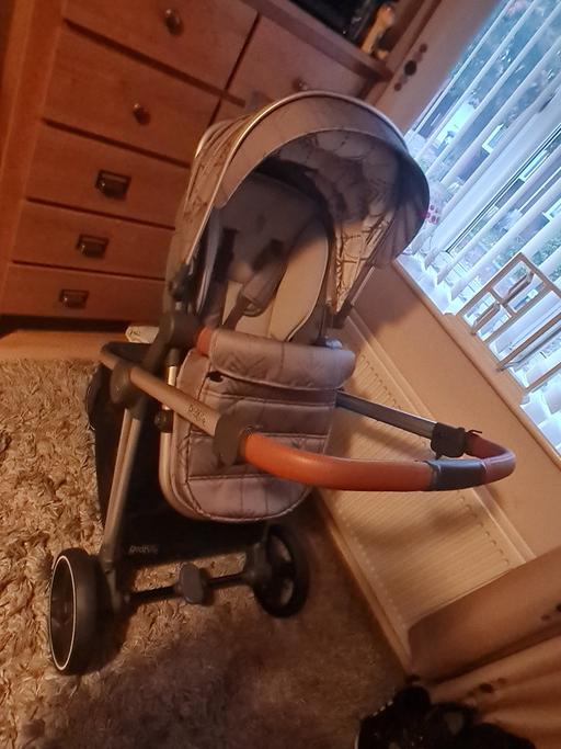 Buy & Sell Woodcross Wolverhampton - Photos for Redkite 3 in 1 pram