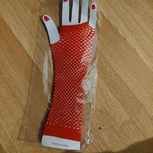 Buy & Sell Ocker Hill Sandwell - Photos for fishnet gloves long red adults