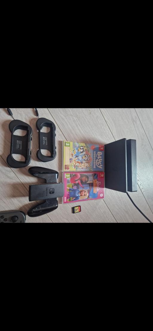 Buy & Sell Walton Wakefield - Photos for Nintendo switch with 3 games
