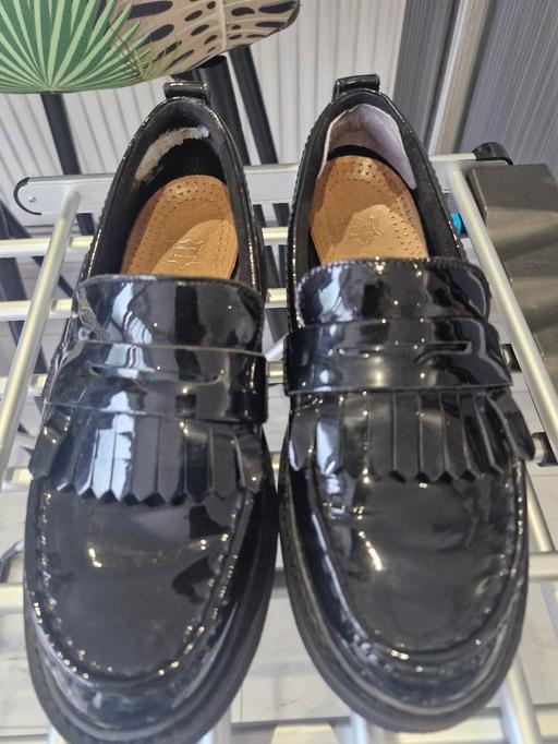 Buy & Sell Liverpool Knowsley - Photos for Clarks Womens Orianna Loafer Black Patent L