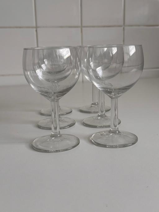 Buy & Sell Stratford East London - Photos for Wine glasses