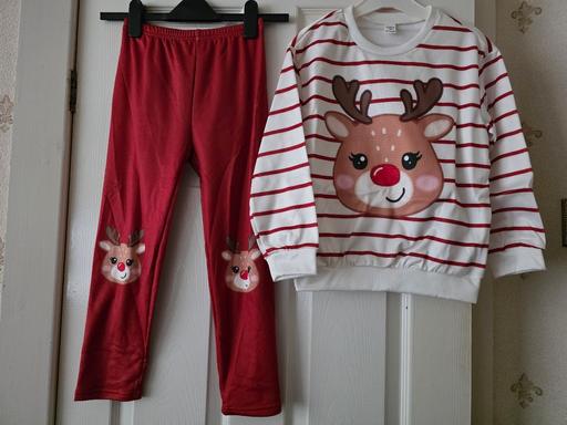 Buy & Sell Blackpool Town Centre Blackpool - Photos for Reindeer leggings & sweatshirt age 7 yrs NEW