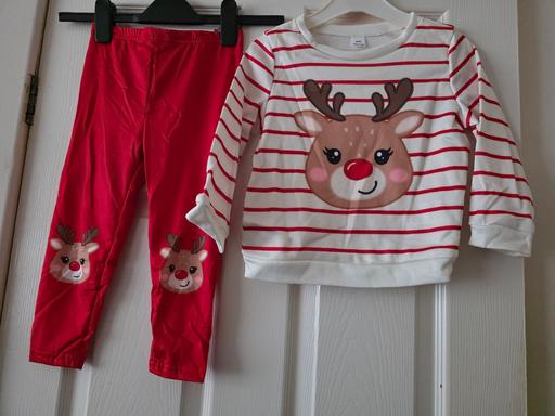 Buy & Sell Blackpool Town Centre Blackpool - Photos for Reindeer leggings & sweatshirt age 2-3 yrs NE
