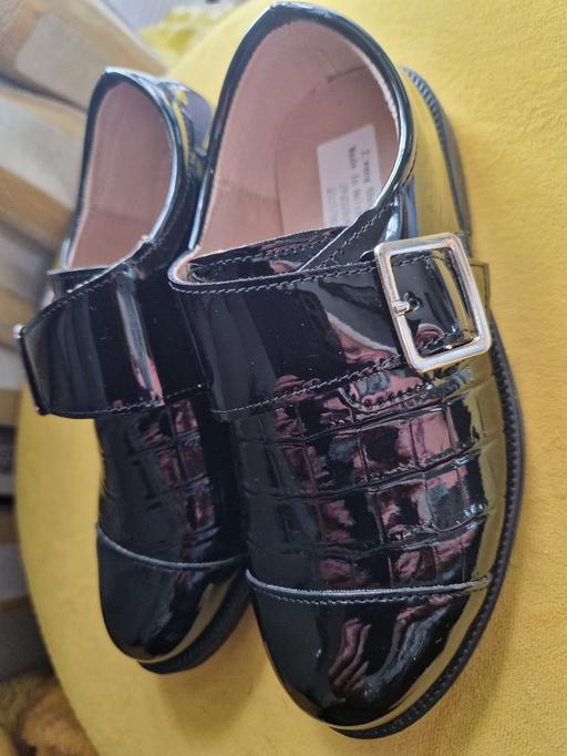 Buy & Sell Longley Sheffield - Photos for New boys black shoes 11 & half