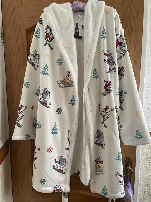 Buy & Sell Stechford Birmingham - Photos for Hooded Disney dressing gown size medium