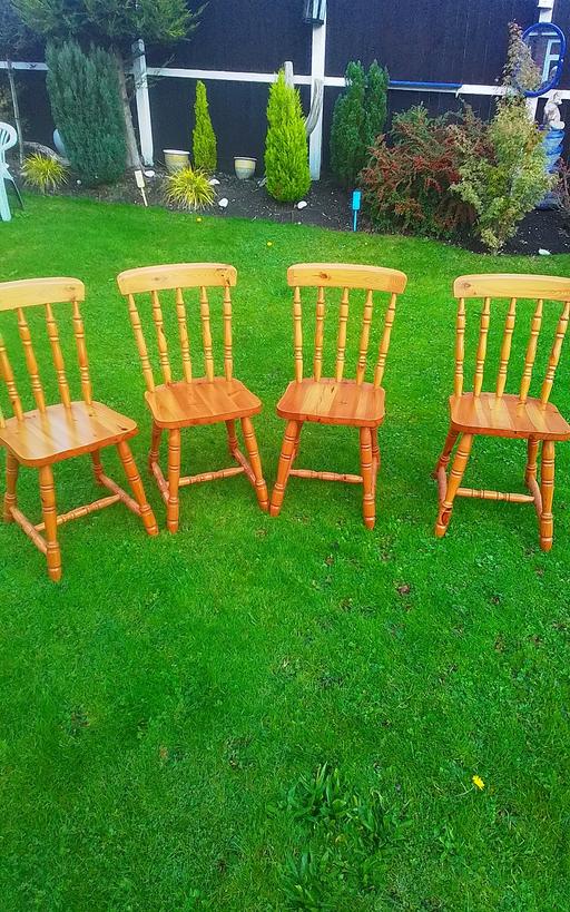 Buy & Sell Swinley Wigan - Photos for SET OF PINE CHAIRS