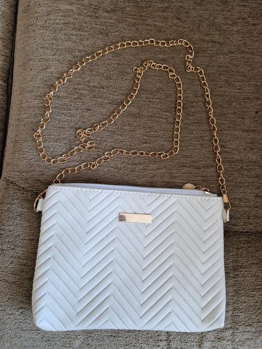 Buy & Sell Ramsgate Thanet - Photos for bn small cream bag