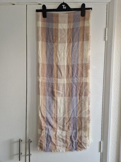 Buy & Sell Ramsgate Thanet - Photos for bnwot soft large checked scarf