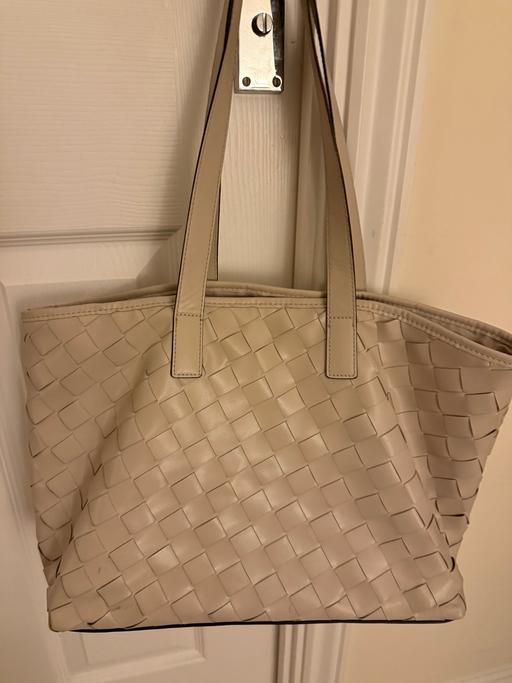 Buy & Sell Syston Charnwood - Photos for H&M bag