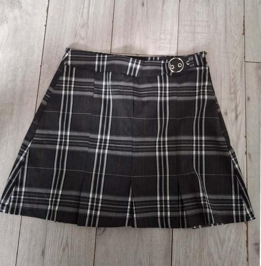 Buy & Sell Highbury North London - Photos for Bershka Skort