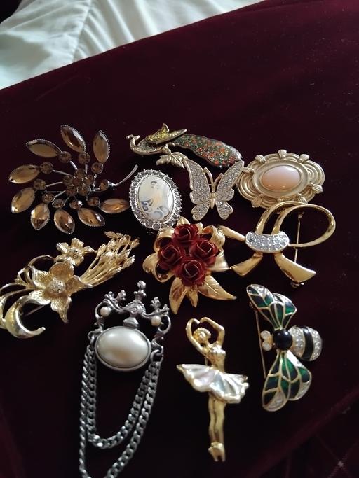 Buy & Sell Milton Regis Swale - Photos for brooches