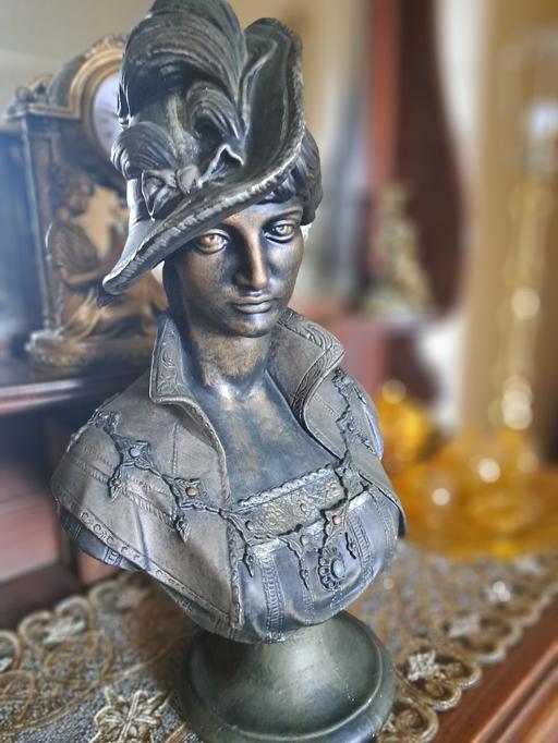 Buy & Sell Stourbridge Dudley - Photos for Large lady figurine