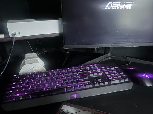 Buy & Sell Blackwell Bolsover - Photos for Razer mouse and keyboard