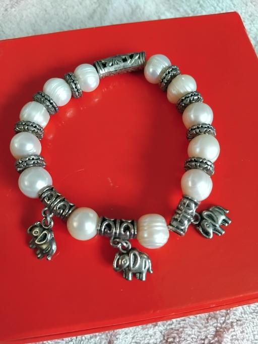 Buy & Sell Milton Regis Swale - Photos for bracelet