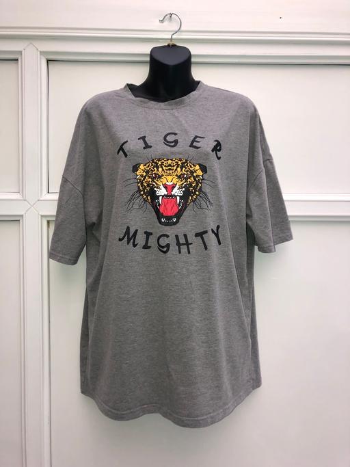 Buy & Sell Cradley Heath Sandwell - Photos for (M/L) LADIES T-SHIRT