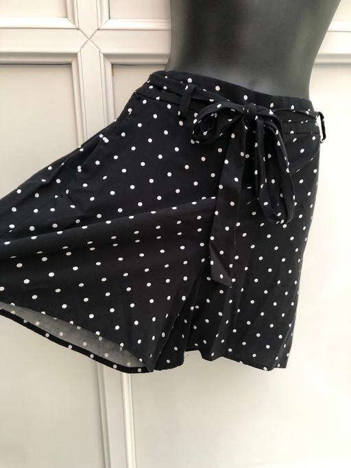 Buy & Sell Cradley Heath Sandwell - Photos for (Size 14) F&F SHORTS