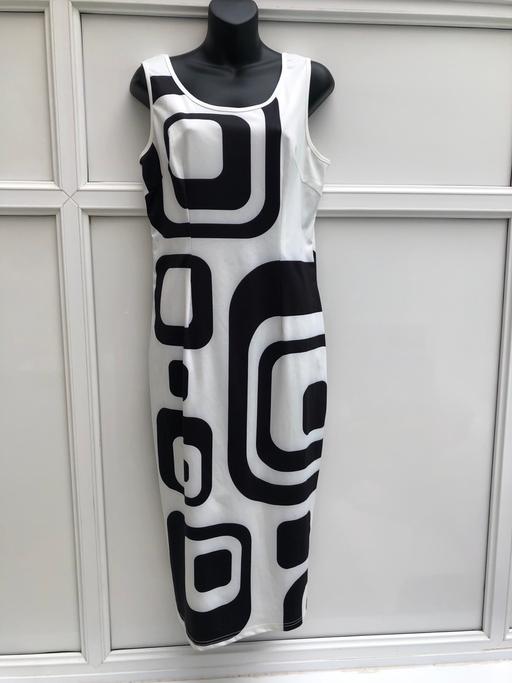 Buy & Sell Cradley Heath Sandwell - Photos for (Size M) LADIES DRESS