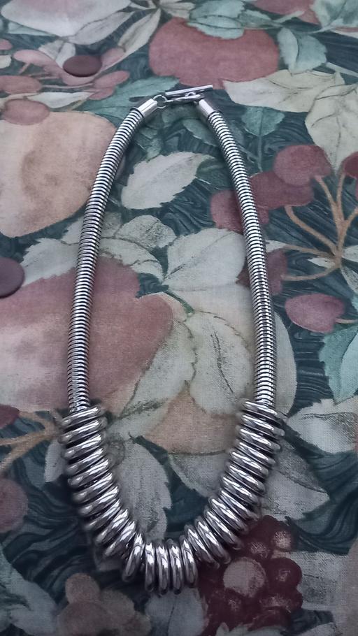 Buy & Sell Lyppard Woodgreen Worcester - Photos for necklace
