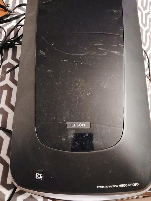 Buy & Sell Battersea South West London - Photos for Epson Perfection V500 Photo Flatbed Scanner