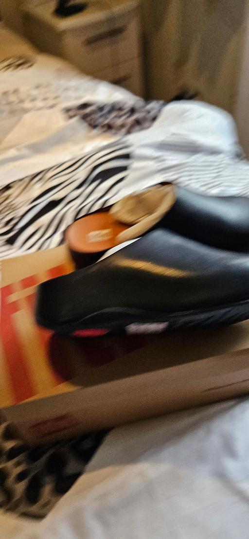 Buy & Sell Burgh Heath Reigate and Banstead - Photos for FitFlop clogs