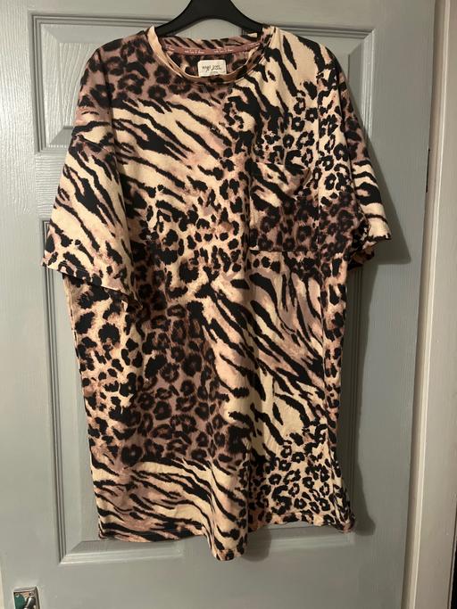 Buy & Sell Wickersley Rotherham - Photos for Next size 16 oversized tshirt