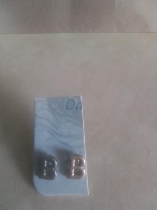 Buy & Sell Streetly Walsall - Photos for ONE PAIR PIERCED EARRINGS INITIAL B