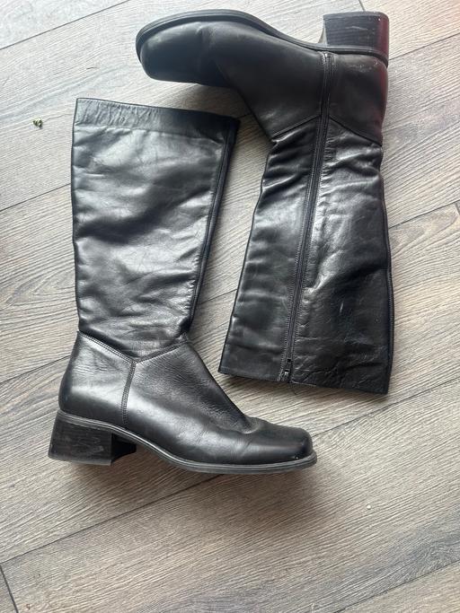 Buy & Sell Longley Sheffield - Photos for Woman’s boots size 7